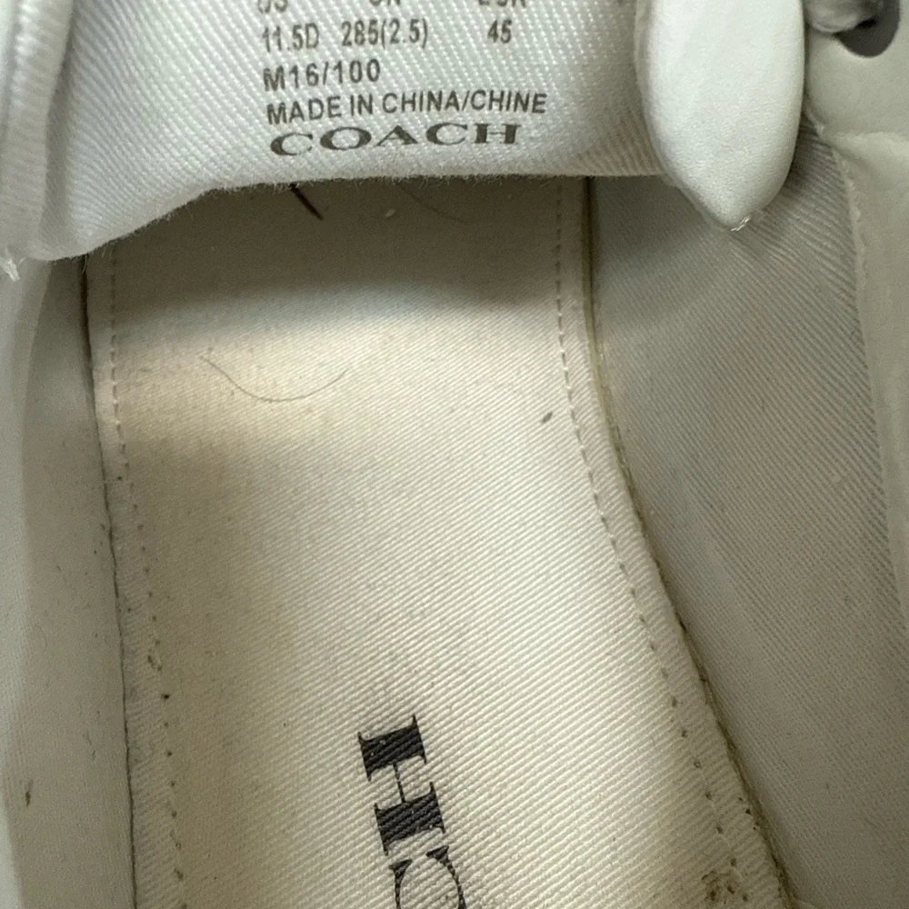 Coach Men’s White Leather Low Tops Sneakers - Picture 13 of 14